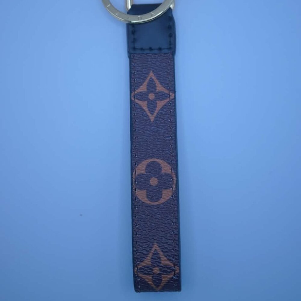Lv Brown Monogram Keychain - image 1